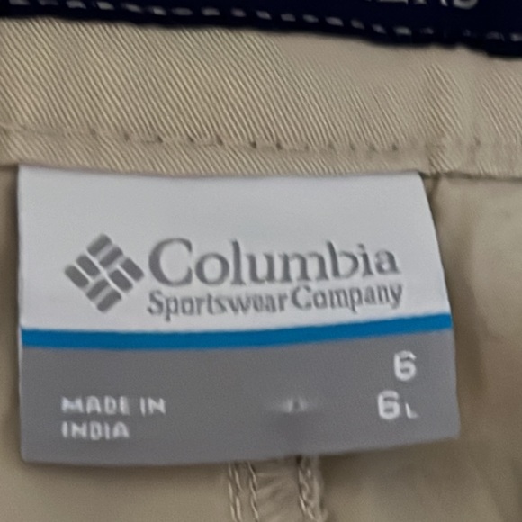 BRAND NEW COLUMBIA SHORTS - Picture 4 of 4